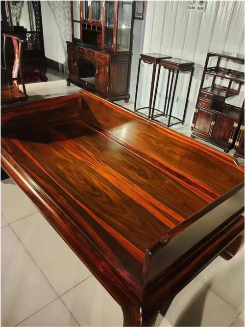 中式红木家具大红酸枝罗汉床朴素中带着典雅大红酸枝家具从不让你