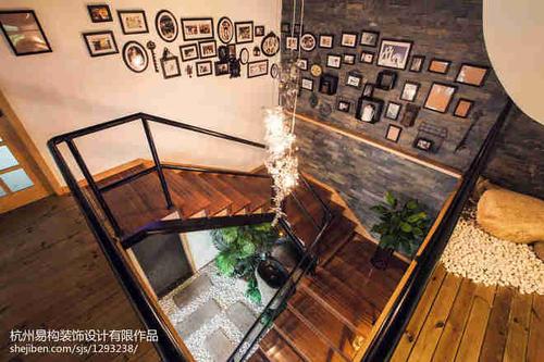 餐厅楼梯过道照片背景墙装修效果图