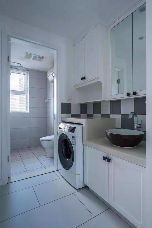 洗衣机放在哪里好小户型放卫生间
