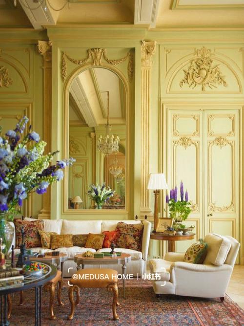 法式风格泛指法兰西地区的建筑装饰与家具设计风格法国人仿佛天生