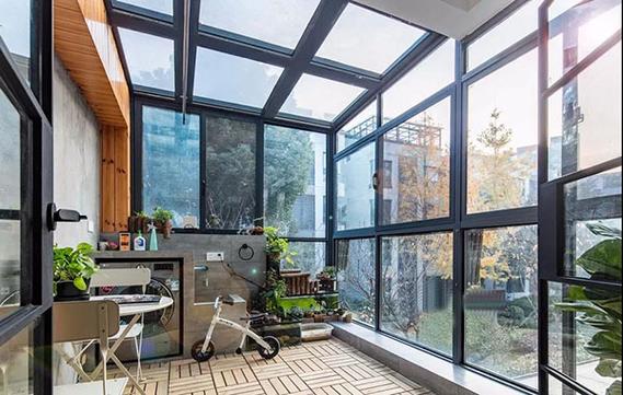 150平米大户型现代风格装修无法拒绝的玻璃露台阳光房
