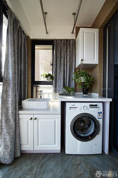 美式风格阳台洗衣机装修效果图欣赏