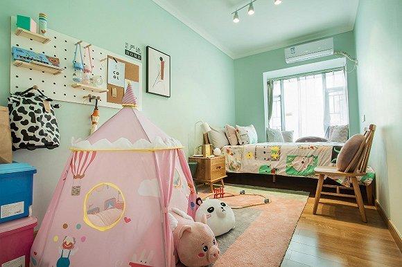 民宿内不同区域风格不同设有专门的儿童房最多可入住5