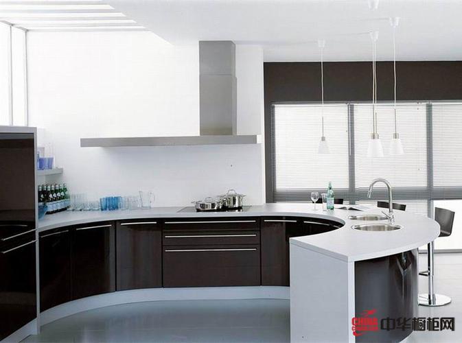 圆弧型整体橱柜设计效果图白色厨房装修效果图展示现代简约风格厨房的