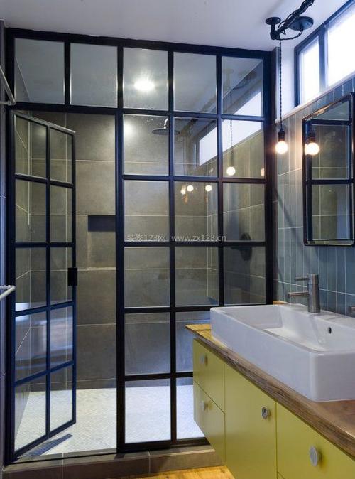 2020小户型浴室玻璃门效果图大全