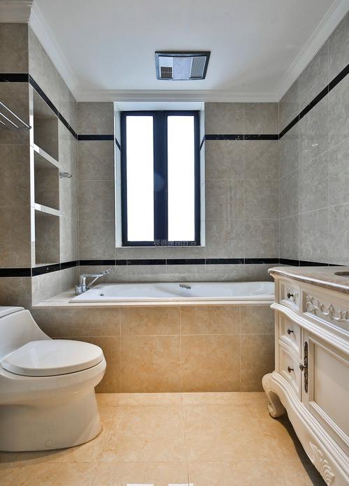 法式风格房屋卫生间砖砌浴缸设计效果图