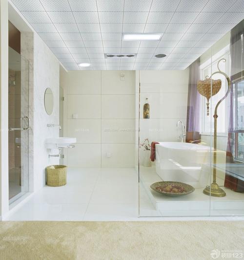 时尚清新整体浴室铝扣天花板效果图