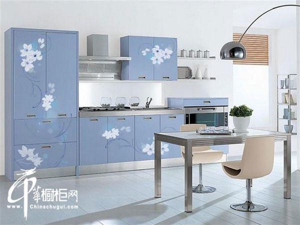 浅蓝色一字型橱柜装修效果图小户型厨房装修设计效果图欣赏