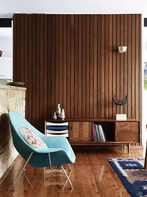 装修效果图丨木板背景墙给客厅卧室增添自然纹理