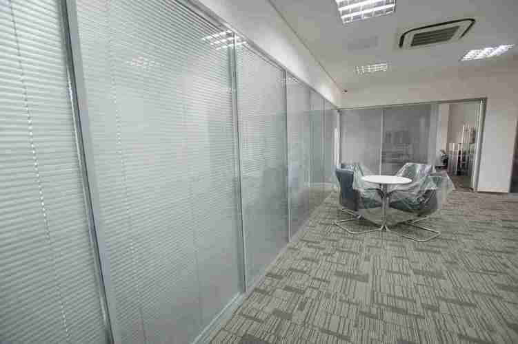 杭州定制室内透明铝合金高隔断墙办公室玻璃隔断磨砂玻璃高隔实用
