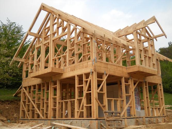 房屋施工组织设计方案关于房屋施工的论文木结构房屋装修施工标准