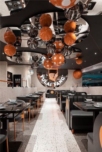 郑州网红酸菜鱼主题餐厅装修设计公司