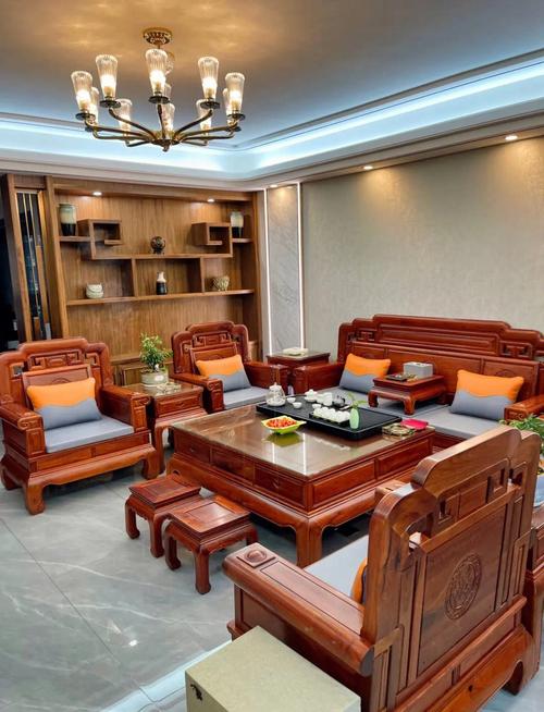 客厅红木家具缅甸花梨材质彰显低调的华丽