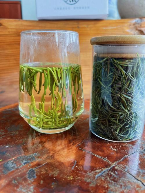 品牌型号购入的是绿满堂的雀舌茶叶产地是贵州湄潭茶叶产区包装