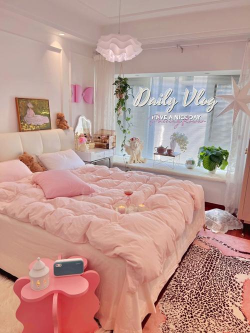 没有哪个女生不喜欢这样的粉红泡泡卧室