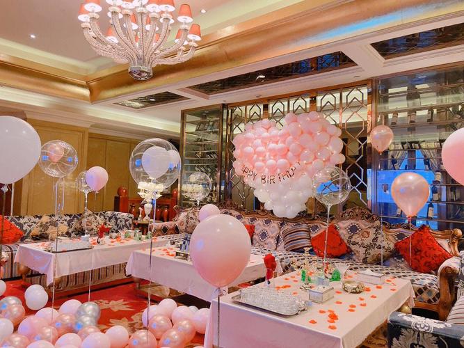 ktv爱人粉嫩嫩的歌厅朗庭生日派对气球布置