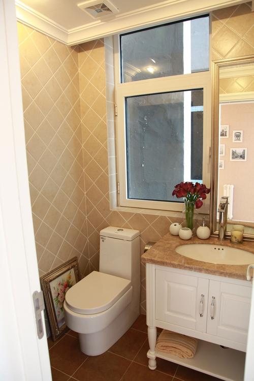 二居室欧式浪漫的卫生间装修效果图