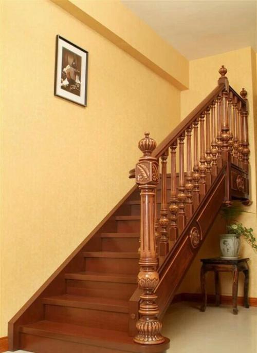 楼梯扶手多少钱一米