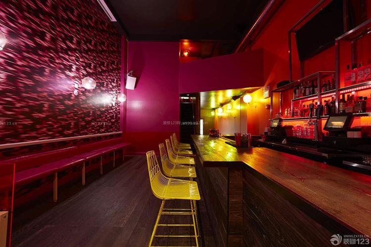 温馨休闲小酒吧紫色墙面装修效果图片