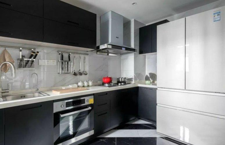 现代黑白风格厨房装修效果图l型橱柜设计图片