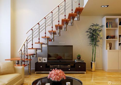 2020复式楼房客厅钢木楼梯装修图片设计456装修效果图