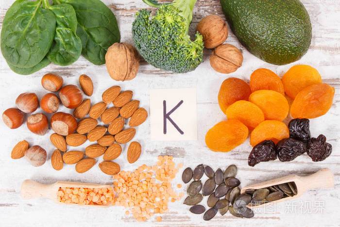 含有维生素k的天然食物膳食纤维和矿物质的健康营养概念