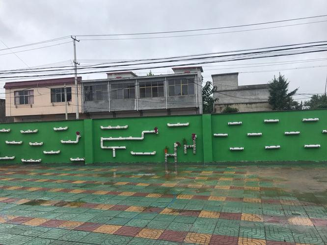 堰头幼儿园户外墙体改造