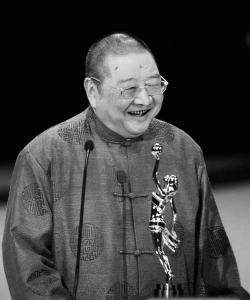 香港著名作家倪匡去世享年87岁
