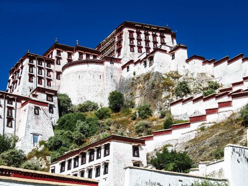 西藏布达拉宫高清风景图片桌面壁纸