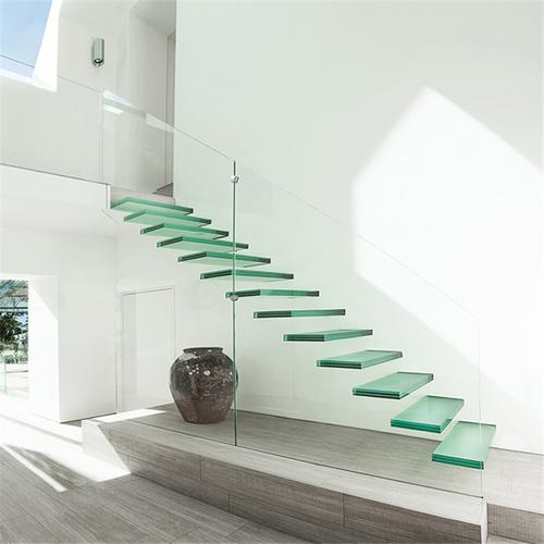 楼房直梯悬空楼梯可站人的钢化夹胶玻璃踏步楼梯