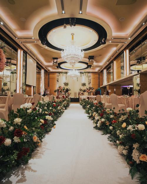 浪漫红新加坡酒店婚礼布置