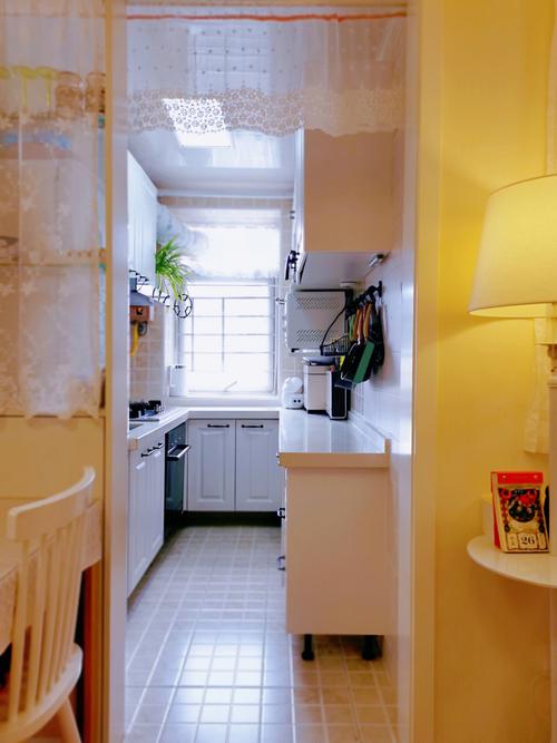 小户型的6平米小厨房全景图